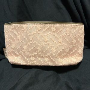 MARY KAY: Peach lace makeup bag. NWOT